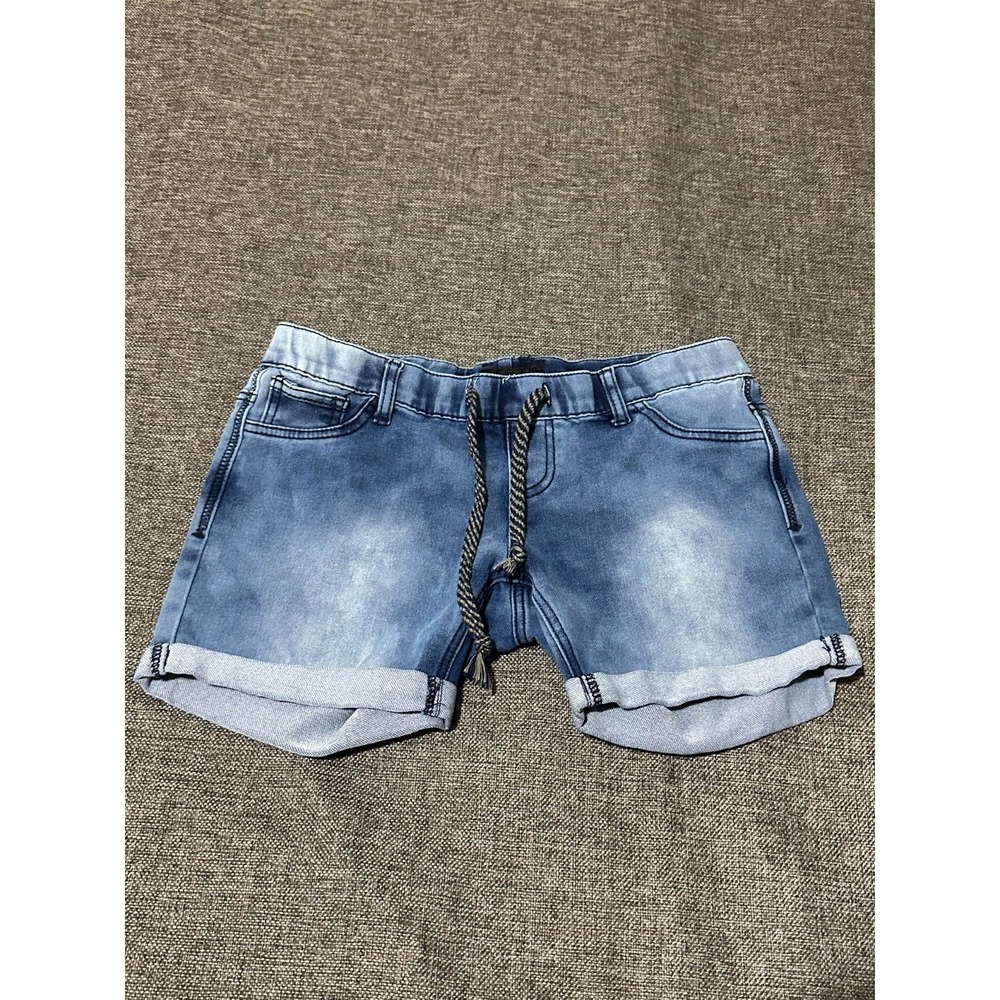 Hype Women Junior's 7 Shorts
